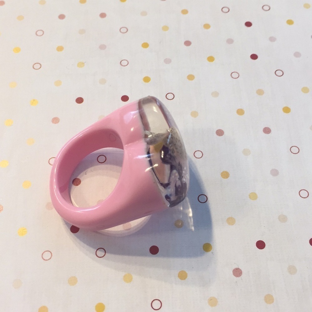 Pink Heart Shell Statement Ring - image 7